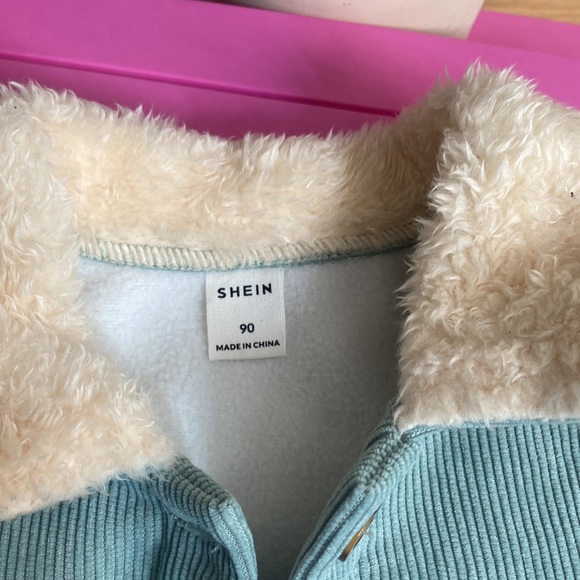 Girls Bundle 💚🩵 - Picture 6 of 7